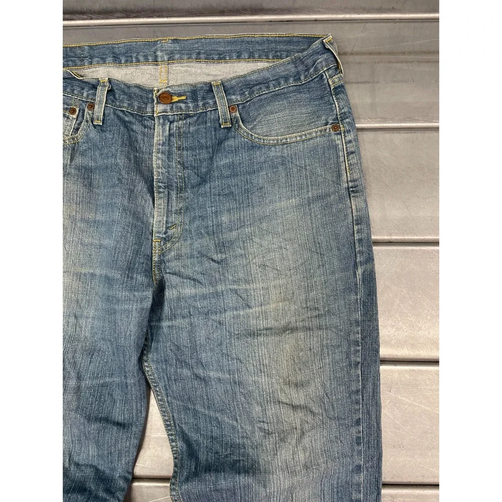 VTG Levis 751 Jeans Mens 36X32 Blue Medium Wash Denim Straight Leg 100%‎ Cotton